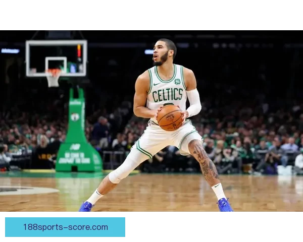 塔图姆三双表现与伯德相提并论 布朗攻防两端表现出色